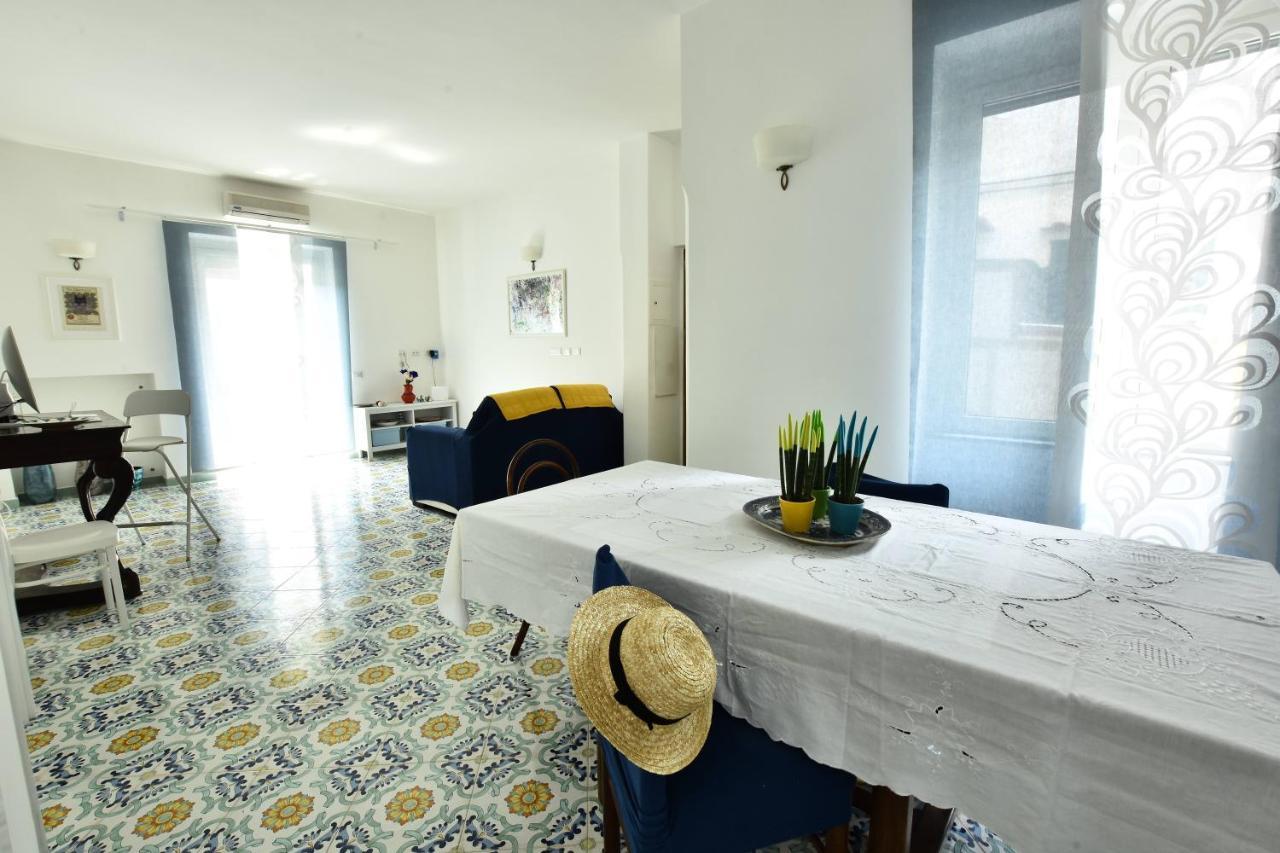 Il Gelsomino Amalfi Bed and Breakfast Buitenkant foto